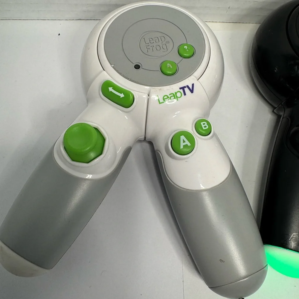 Leap Frog Leap TV Educational Active Video Gaming System Remotes, Black & White